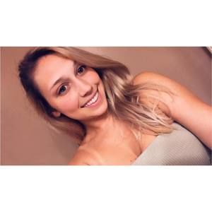 Meet your Posher, Marissa